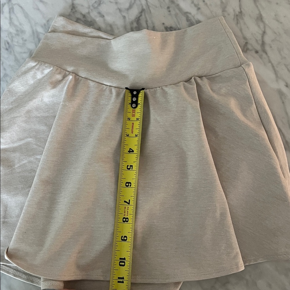 NWOT Old Navy Cream High-Rise Tennis Skort - Picture 5 of 7